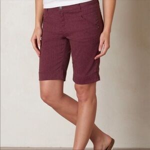 Prana Tashia Bermuda Hiking Short Size 2 Maroon Red